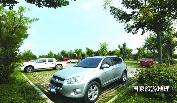 停車(chē)場(chǎng)